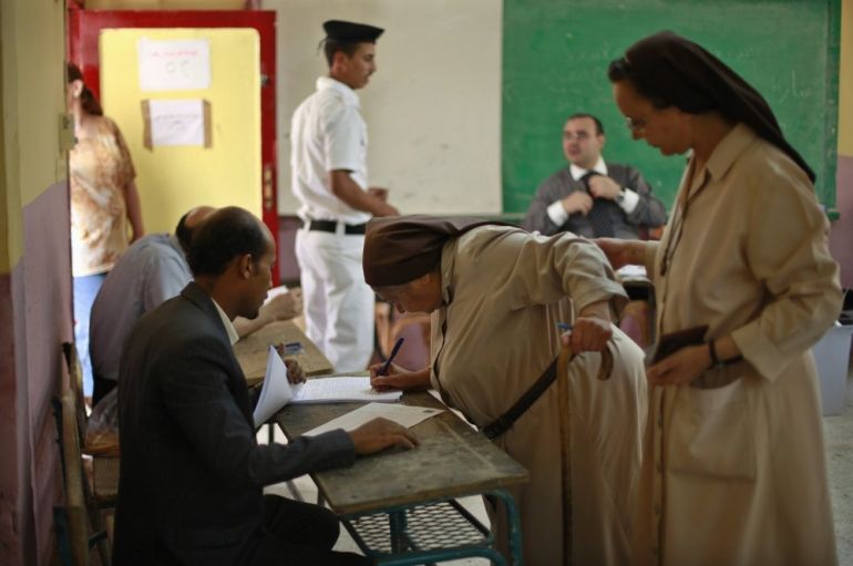In Pictures: Egyptians head for the polls