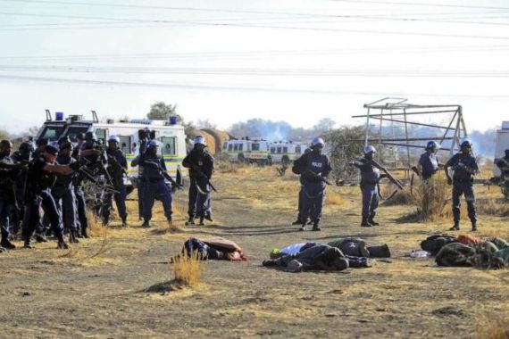 Seven striking mine workers killed in clashes with police in South Africa