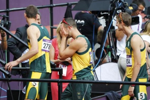 South Africa''s Shaun de Jager, Oscar Pistorius and Willem de Beer walk after they failed to finish their men''s 4x400m relay round 1 heat at the London 2012 Olympic Games