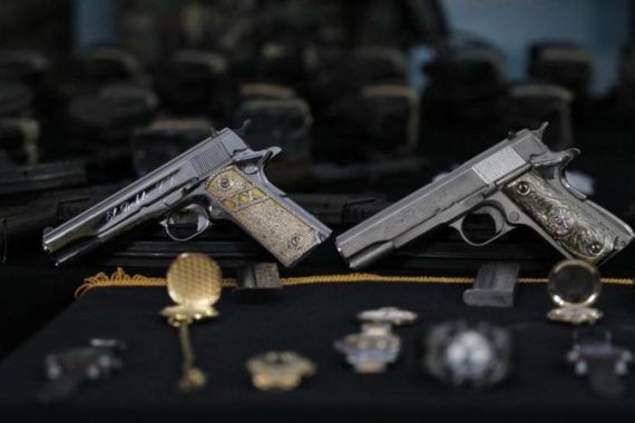 Guns seized from head of CDG Jorge Eduardo