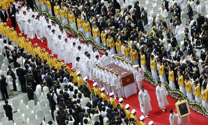 Unification Church''s Rev. Moon mourned