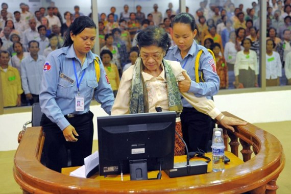 Khmer Rouge "First Lady" escapes prosecution