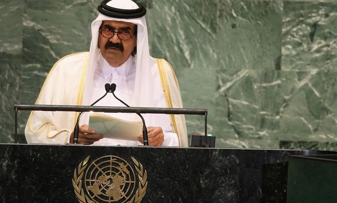Qatari Emir calls for Arab intervention in Syria