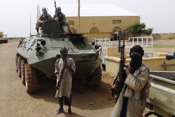 Mali Islamists advance on Douentza