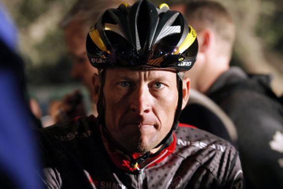 Lance Armstrong awaits start of 2010 Cape Argus Cycle Tour