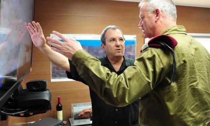 Israeli defense Ministry Ehud Barak tours Southern Command