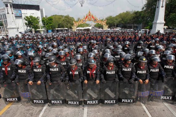 Thai riot police