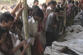 Bangladesh factory fire mourners