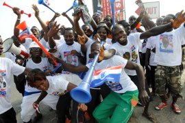 Voters in Ghana rally with vuvuzelas