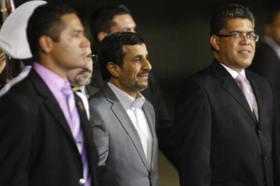 Iran''s President Ahmadinejad is welcomed by Venezuela''s Vice-President Jaua at Simon Bolivar airport in Caracas