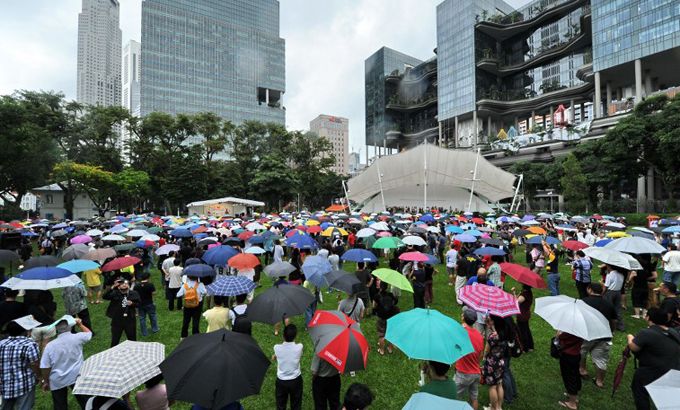 Immigration reform plan enrages Singaporeans