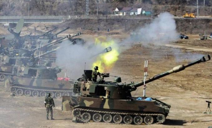 File photo of howitzers from South Korean army participating in live-firing drill during annual Foal Eagle Exercise in Pocheon
