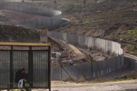 Separation wall between Pizgat Zeev and Shuafat