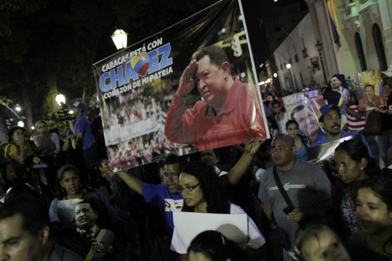 Venezuelans react to Chavez''s death