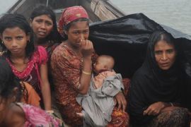 Rohingya Muslims, trying to cross the Na