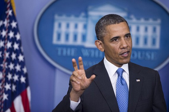 Obama vows again to close prison at Guantanamo