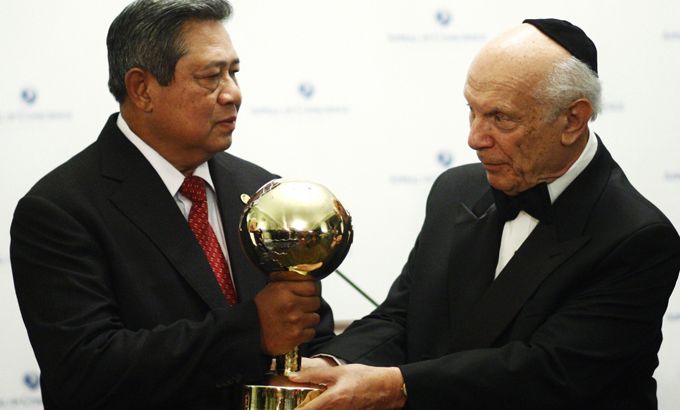 Yudhoyono receives award in New York