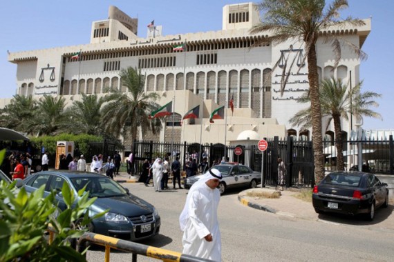 Kuwait court forces parliamentary elections