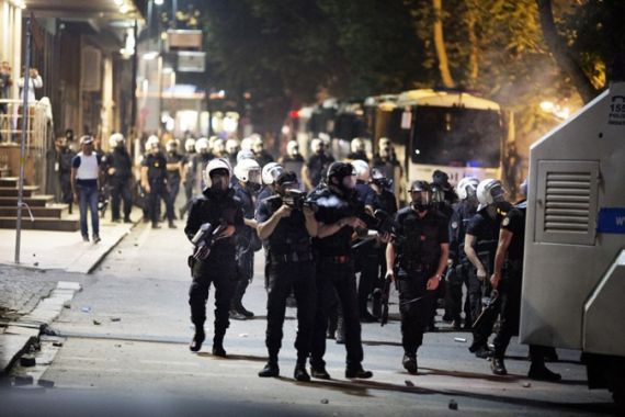 Turkey riot police