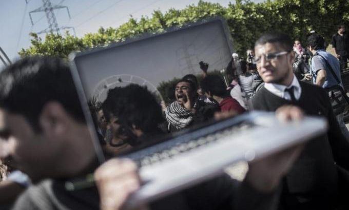 Egyptian Islamists protest against media