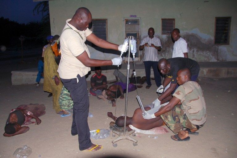 Nigeria army treating people