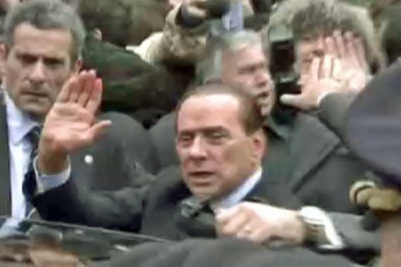 Berlusconi awaits fraud verdict