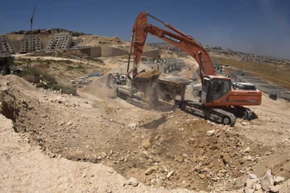 Israel gives preliminary approval for 800 new settler homes