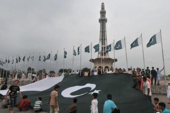 PAKISTAN-INDEPENDENCE DAY-FLAG