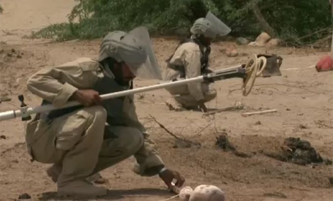Yemeni army toils to clear landmines
