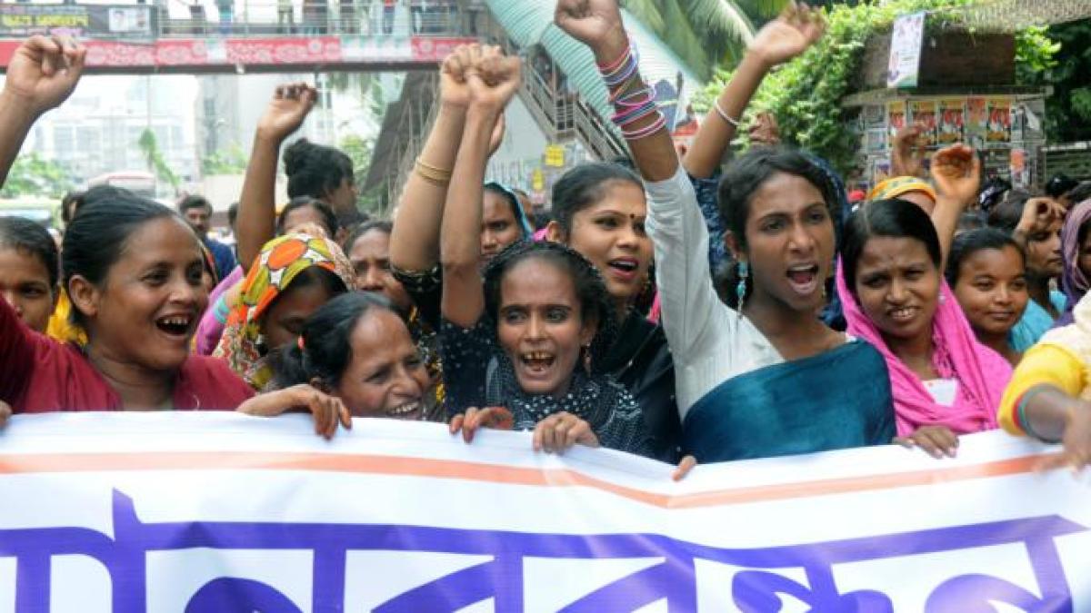 Bangladesh sex workers homeless after brothel eviction | Human Rights | Al  Jazeera