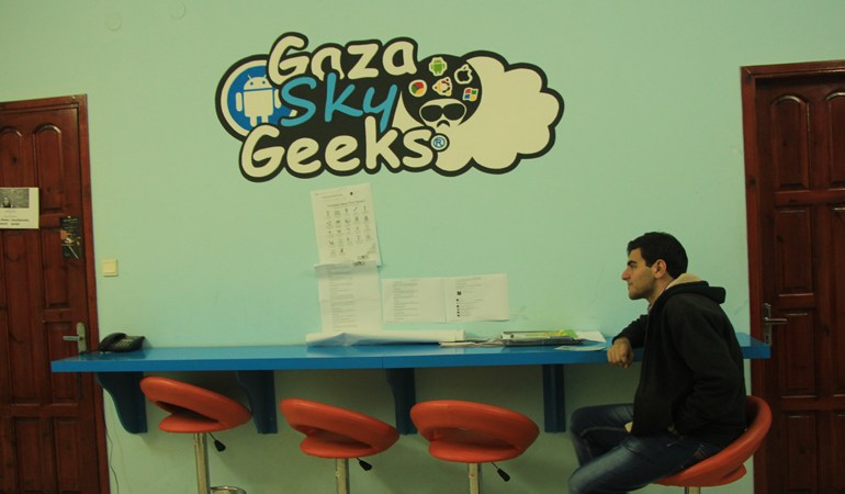 Gaza sky Geeks [Walaa Ghussein/Al Jazeera]