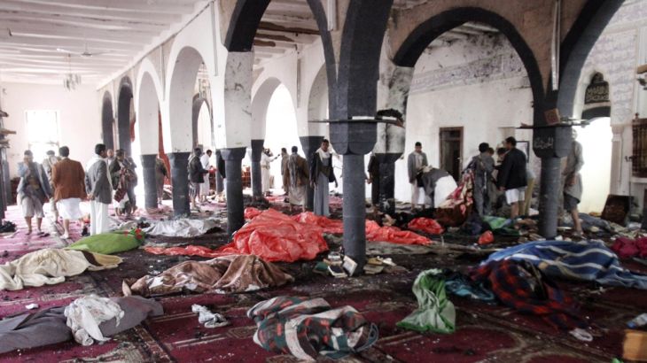 Bodoes of people killed in suicide attacks on Yemen mosques