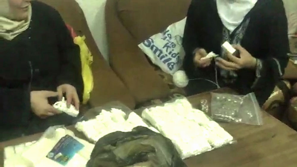 Internally displaced women working in Damascus [Al Jazeera]