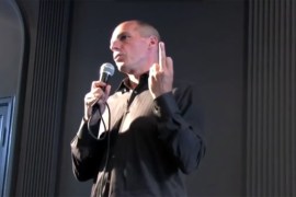 yanis varoufakis finger / screen grab from youtube video