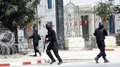 Tunisian security forces secure the area after attack on museum [AFP]
