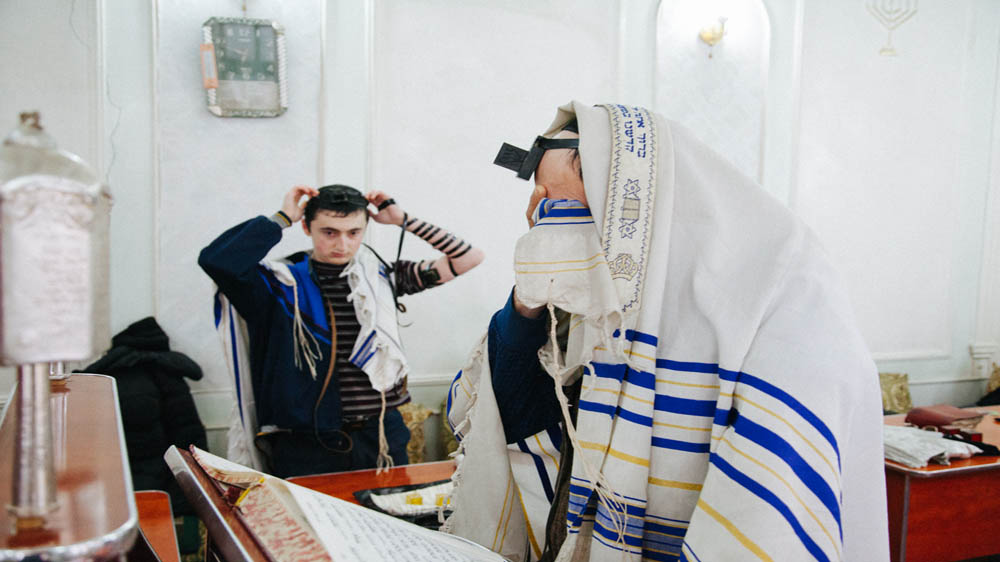 The Jewish community in Bukhara has maintained its traditions for more than two millennia [Timur Karpov/Al Jazeera]