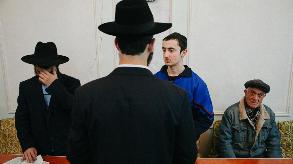 Sephardic Jews from Israel travel to Bukhara to offer religious guidance to the local community [Timur Karpov/Al Jazeera] 