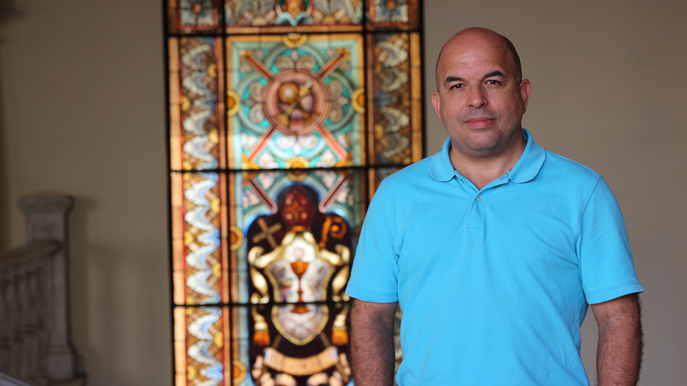 Orlando Márquez Hidalgo is the director of the Catholic publication Palabra Nueva [Robert Kennedy/Al Jazeera]