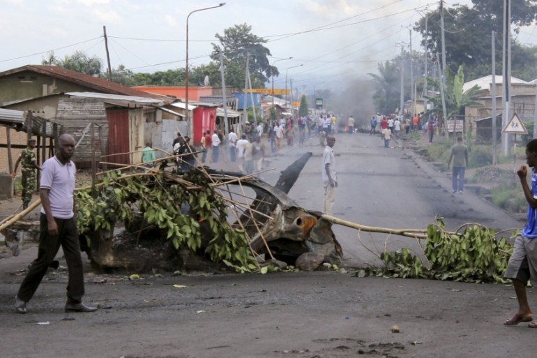 Protesters erect a barricade during demonstrations in Burundi''s capital Bujumbura