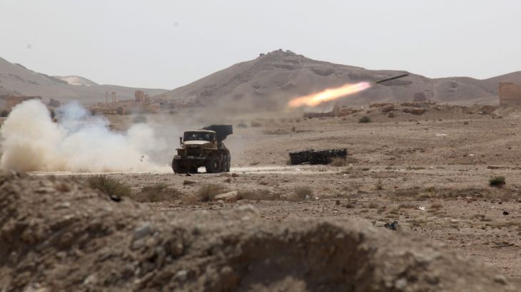 Syrian troops pushed back Islamic State fighters from Palmyra