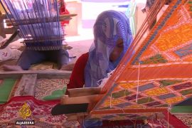 Filipina weavers Mindanao