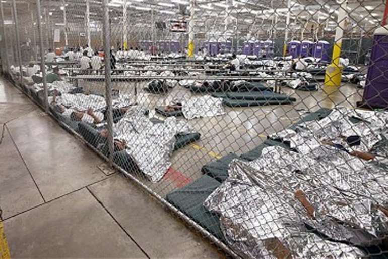 Mexico immigrants sleeping in US detention