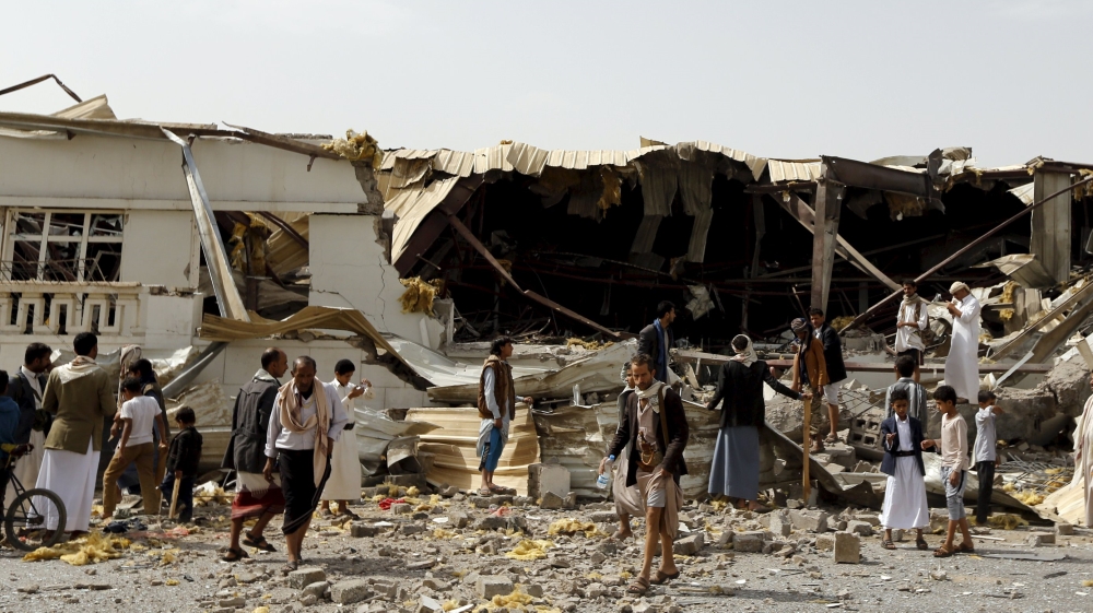  Humanitarian groups say emergency services are struggling to assist the needy in Yemen [Reuters]