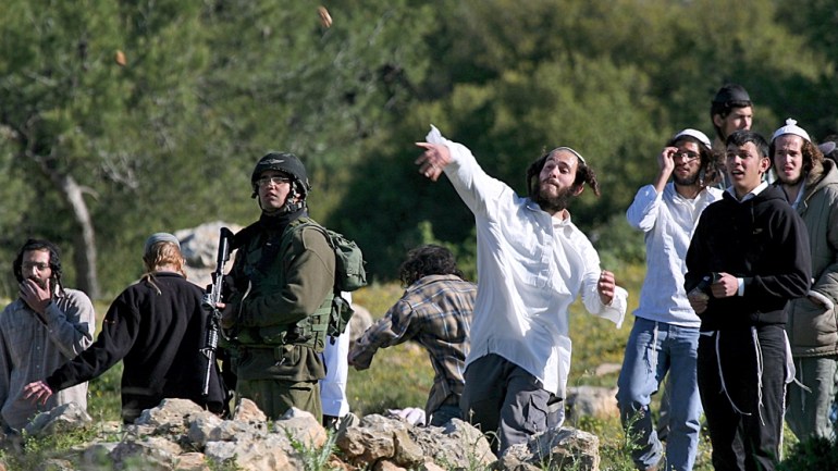 Israeli settlers - stone throwing