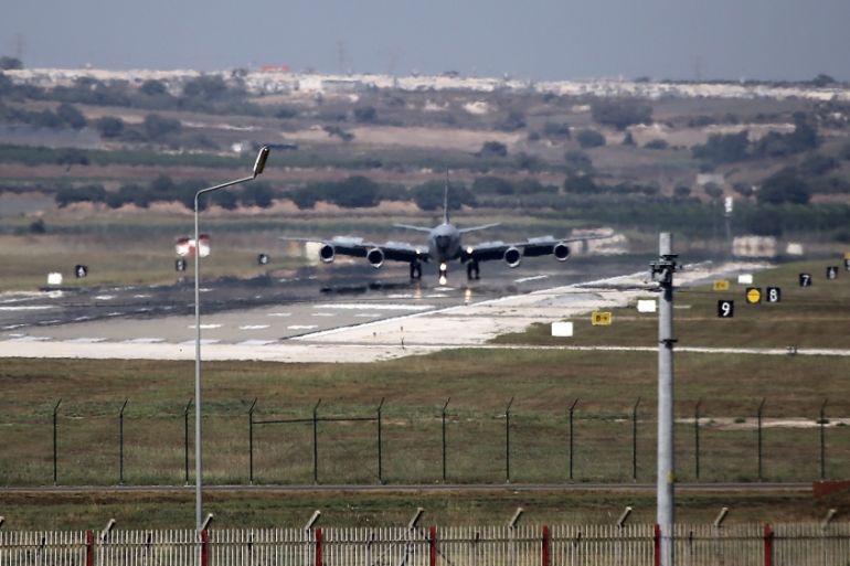 Aircraft activty in Turkey''s Incirlik 10. tanker base command
