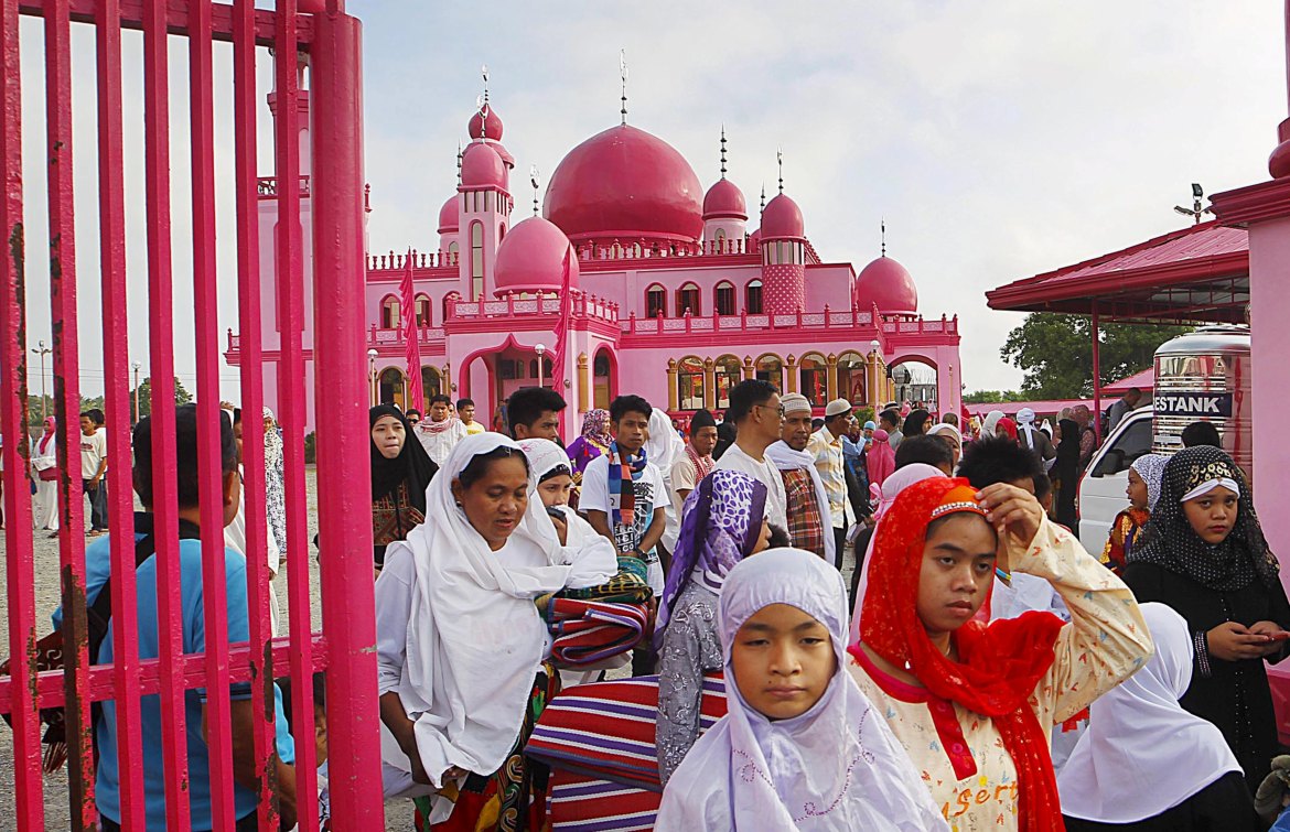 marking the end of the holy month of Ramadan, at the Pink Mosque in Datu Saudi Ampatuan town, Maguindanao province in southern Philippines