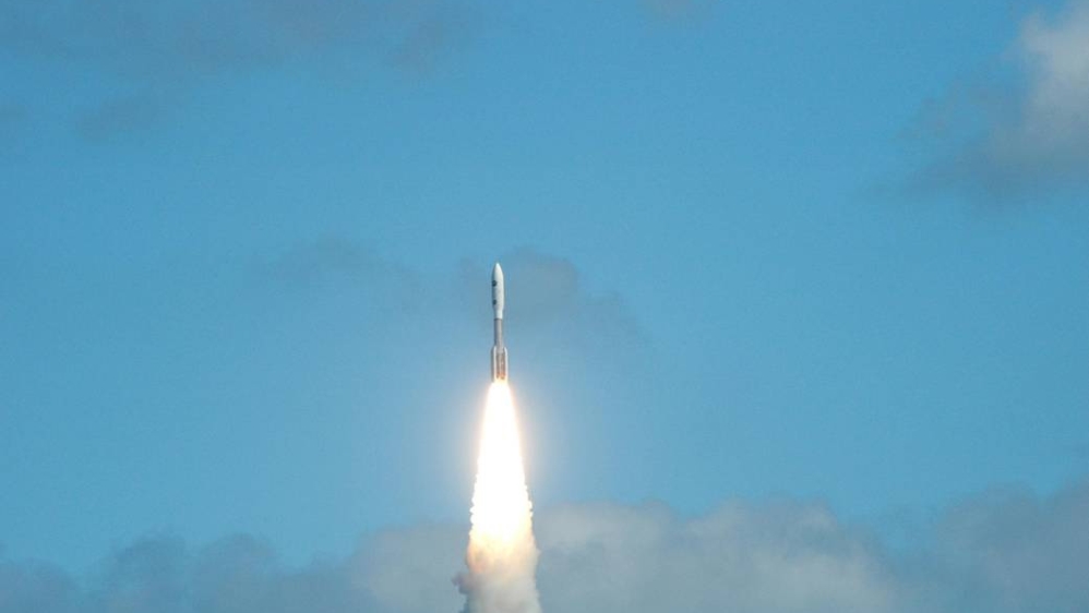 The New Horizons spacecraft lifted off aboard an Atlas V rocket on January 19, 2006 at Cape Canaveral, Florida [NASA/Getty Images]