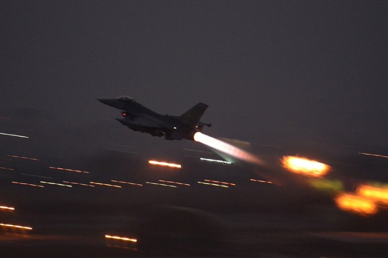 An F-16 Fighting Falcon takes off from Incirlik Air Base, Turkey, as the US launched its first airstrikes by Turkey-based F-16 fighter jets against Islamic State targets in Syria [AP]