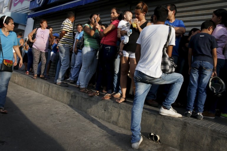 People queue near Venezuela''s border
