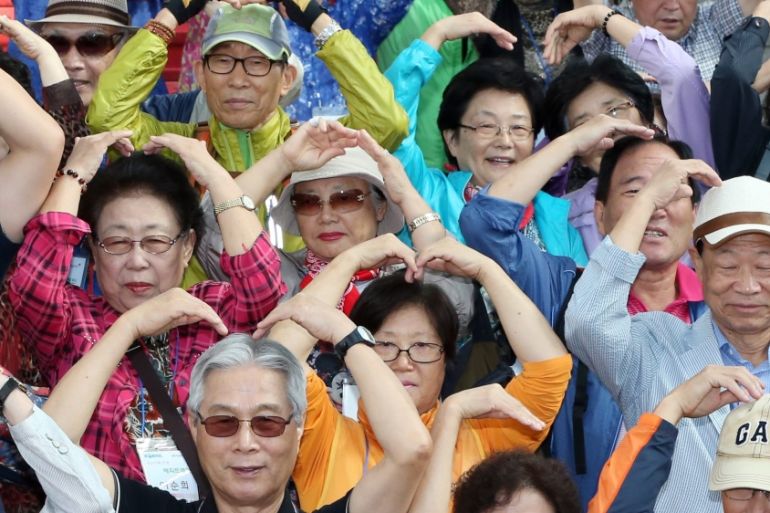 Koreas agree to hold family reunions in October
